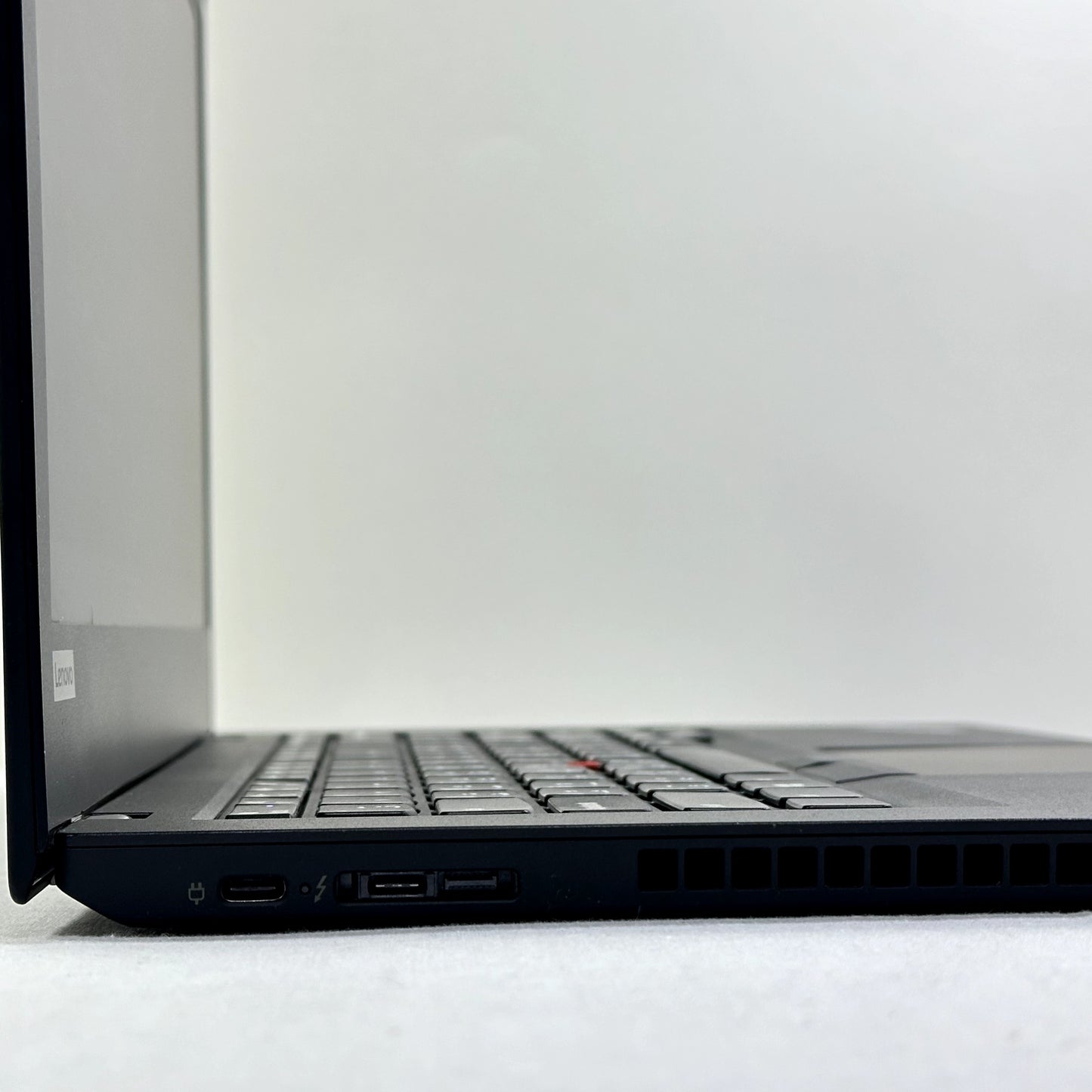 Lenovo ThinkPad T480 14-Inch Laptop | Intel Core i5 (8th Gen) | 8GB RAM | 256GB SSD | Windows 11 | Pre-Owned | Excellent Condition